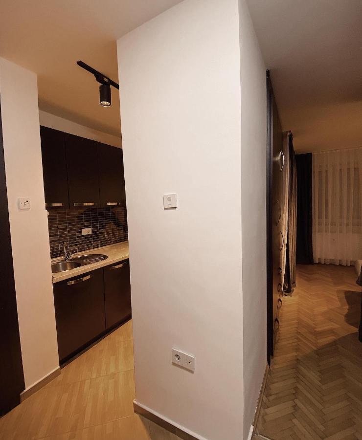 Diamond Apartment Prishtina 2 Pristina Kültér fotó
