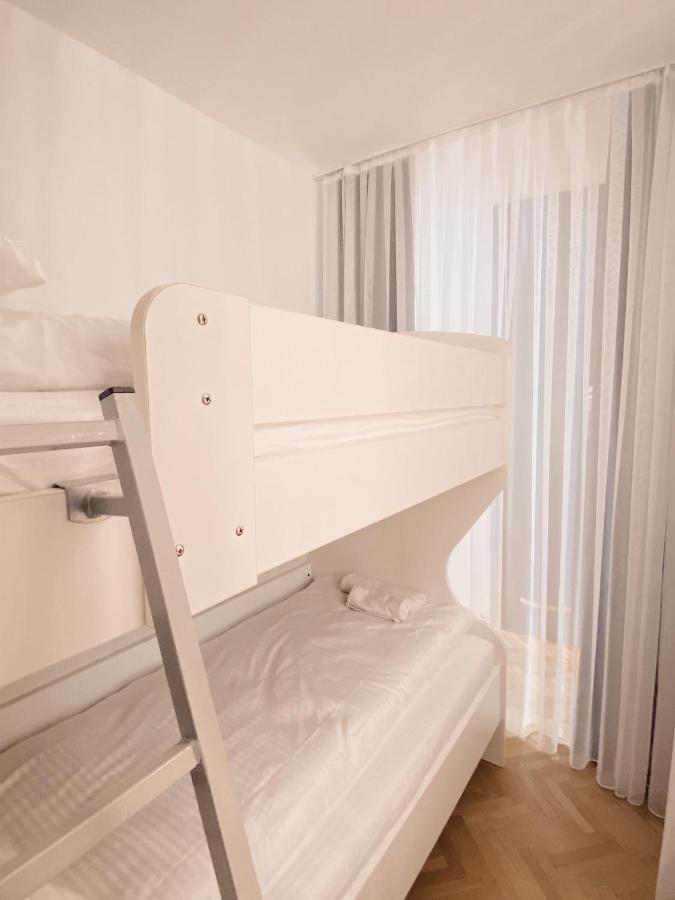Diamond Apartment Prishtina 2 Pristina Kültér fotó